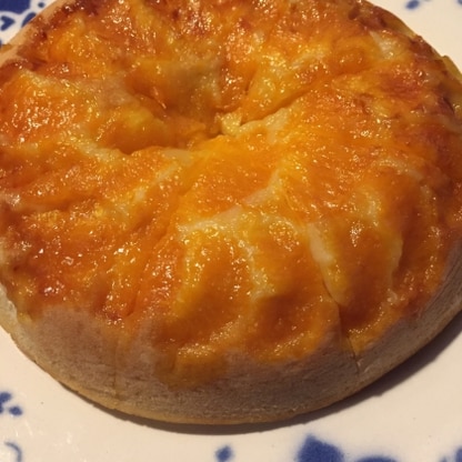 みかんの缶詰で作りました。とても簡単で、パウンドケーキのような感じでおいしかったです